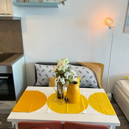 8 Steps To The Apartmán Pomorie